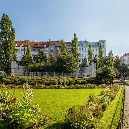 Vinohrad * Prague